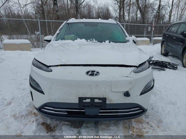 KM8K23AG9PU193246 Hyundai Kona Se
