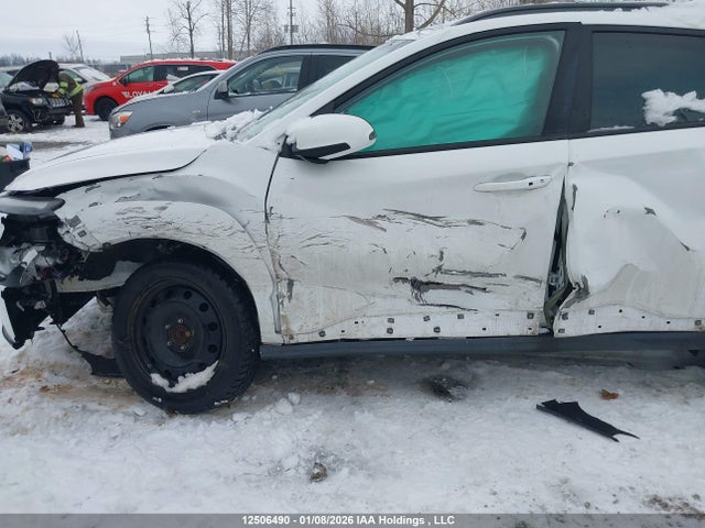 KM8K23AG9PU193246 Hyundai Kona Se