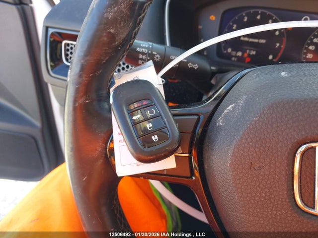 2HGFE1F9XNH000132 Honda Civic Touring