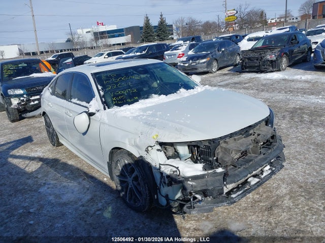 2HGFE1F9XNH000132 Honda Civic Touring