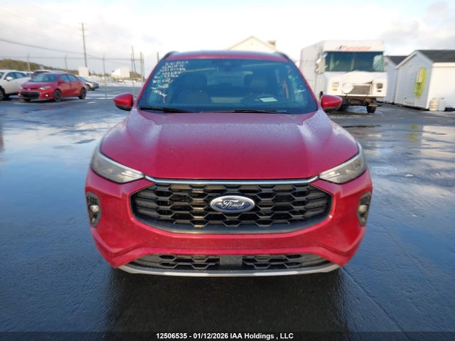 1FMCU9NAXPUA17555 Ford Escape St-line Select