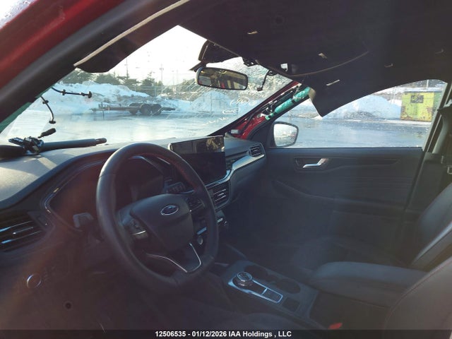 1FMCU9NAXPUA17555 Ford Escape St-line Select