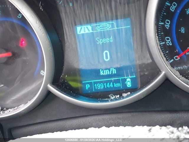 1G1PC5SBXF7207053 Chevrolet Cruze 1lt