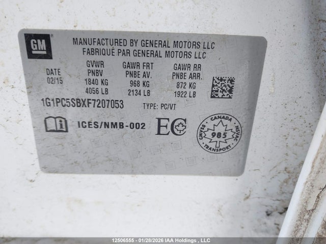 1G1PC5SBXF7207053 Chevrolet Cruze 1lt