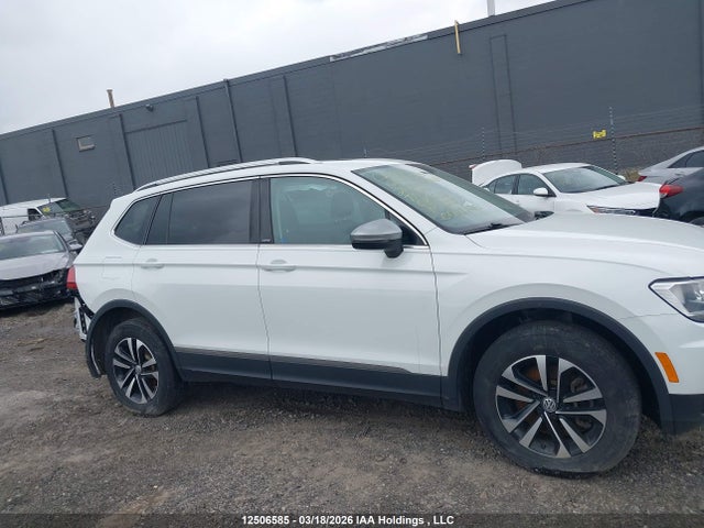 3VV2B7AX3MM042688 Volkswagen Tiguan Se/se R-line Black/sel