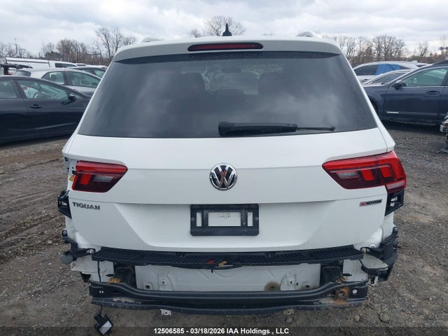 3VV2B7AX3MM042688 Volkswagen Tiguan Se/se R-line Black/sel
