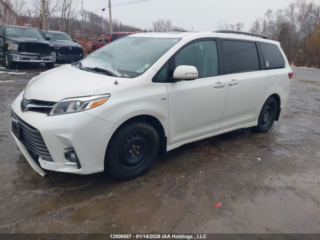 Продаж на аукціоні авто 2018 Toyota Sienna Xle/xle Premium/limited/limited Premium, vin: 5TDDZ3DC7JS203415, номер лоту: 12506587