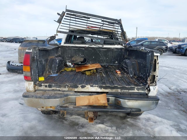 Aukcja sprzedaży 2005 Gmc Sierra K2500 Heavy Duty, vin: 1GTHK232X5F807314, numer aukcji: 12506589