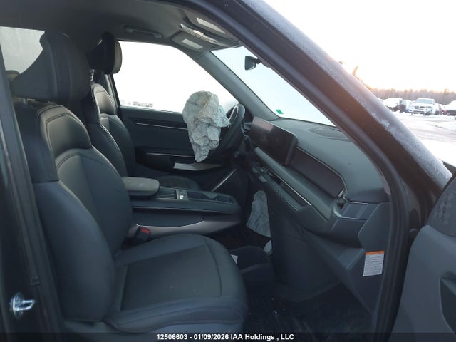 KNDAFFS56R6051401 KIA Ev9 Wind