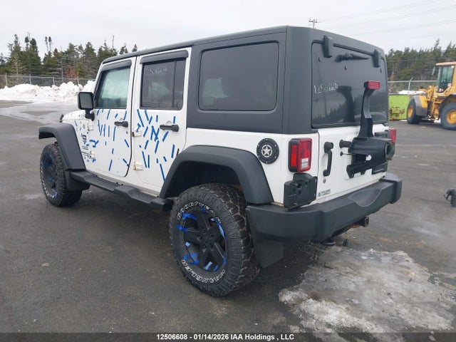 1C4BJWDG1FL513913 Jeep Wrangler Unlimited Sport