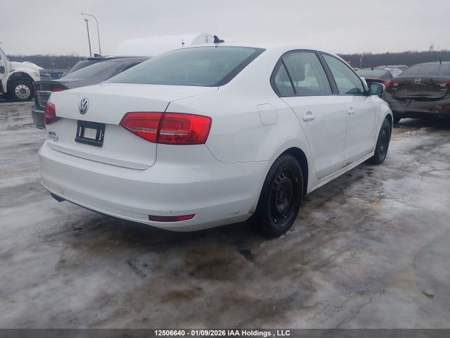 3VW2K7AJ1FM418217 Volkswagen Jetta