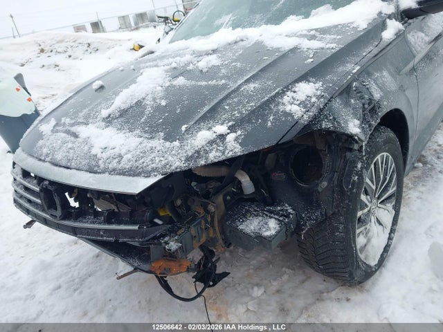 3VWE57BU3KM125099 Volkswagen JETTA SEL