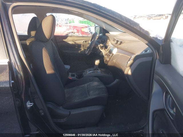 JN1BJ1AW2MW449233 Nissan QASHQAI