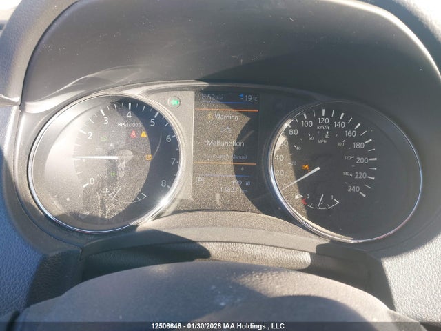 JN1BJ1AW2MW449233 Nissan QASHQAI