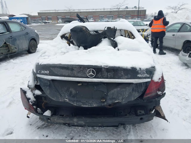 55SWF8EB8KU322180 Mercedes-Benz C 300 4matic