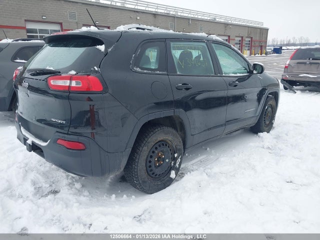 1C4PJMASXGW341657 Jeep Cherokee
