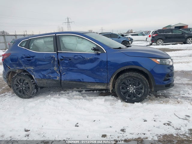 JN1BJ1AV8PW001980 Nissan Qashqai S 4dr2wd