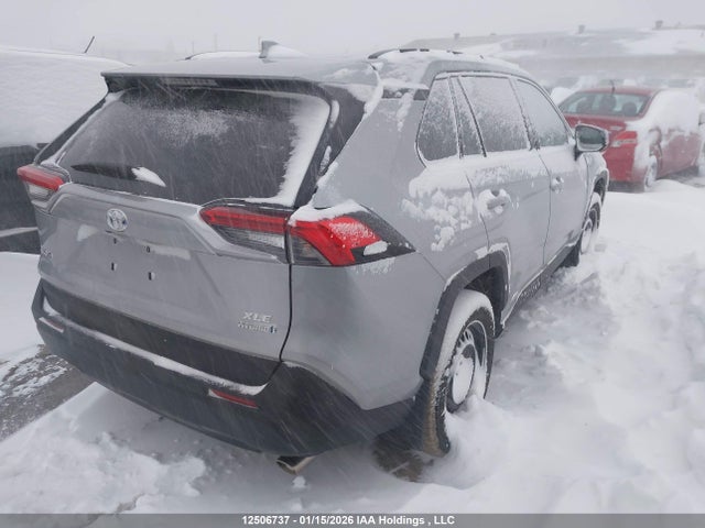 2T3RWRFV9PW154399 Toyota Rav4 Xle/woodland Edition