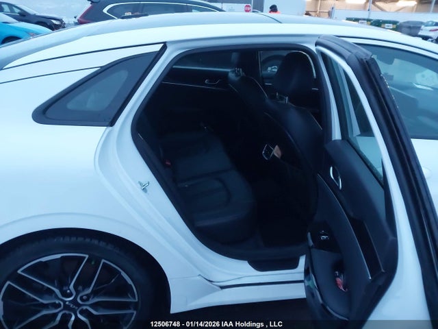 5XXG44J8XPG214145 KIA K5 Gt