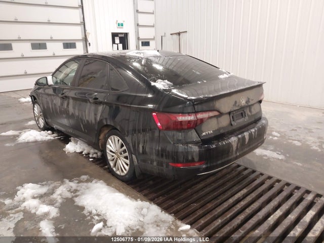 3VWC57BU4MM025605 Volkswagen Jetta Comfortline