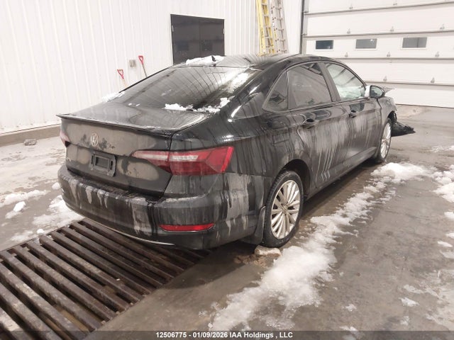 3VWC57BU4MM025605 Volkswagen Jetta Comfortline