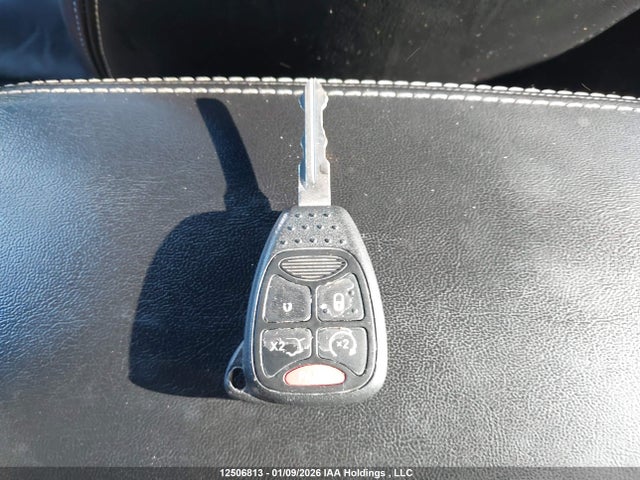 1C3CCBCG5EN121369 Chrysler 200 Limited
