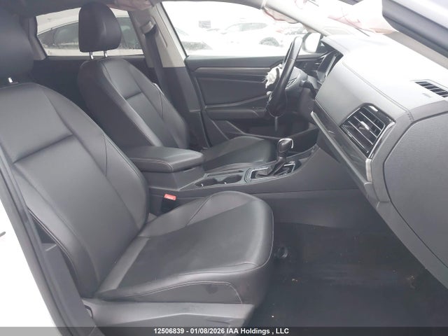 Aukcja sprzedaży 2019 Volkswagen Jetta 1.4 Tsi Highline, vin: 3VWE57BUXKM121664, numer aukcji: 12506839