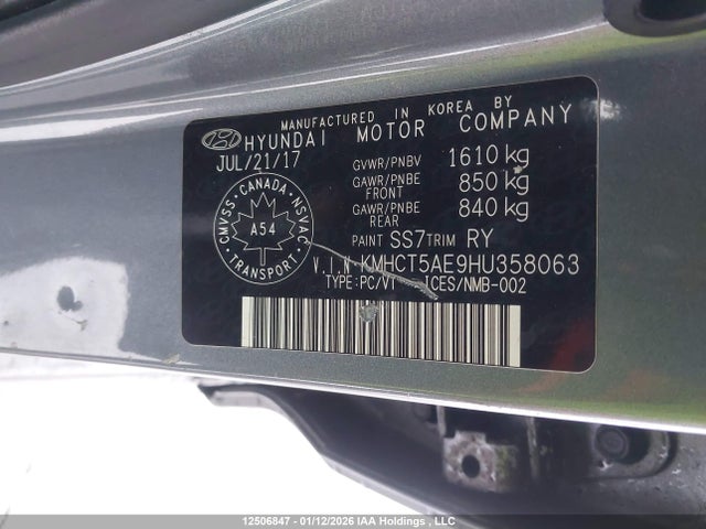 KMHCT5AE9HU358063 Hyundai ACCENT GL