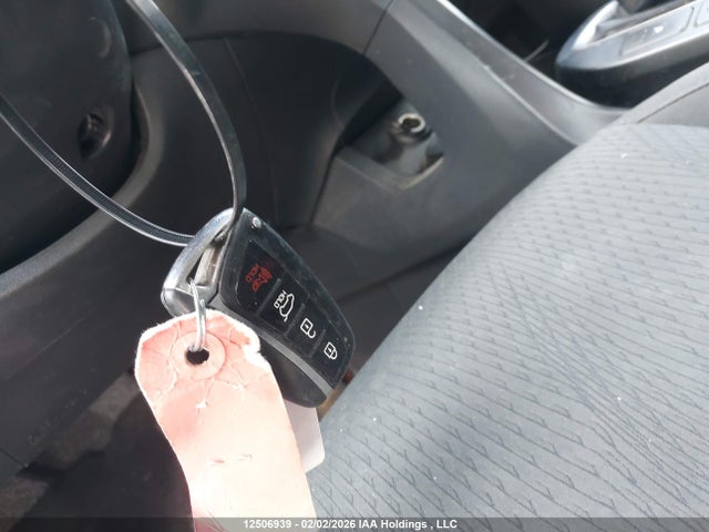 KM8SNDHF8GU132142 Hyundai Santa Fe
