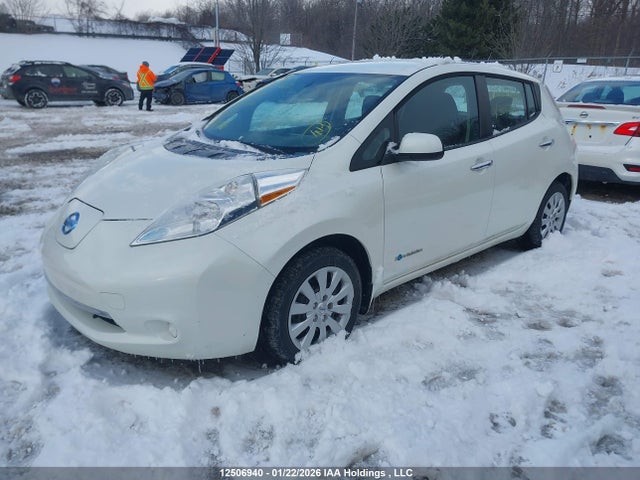 1N4AZ0CP3GC301704 Nissan Leaf