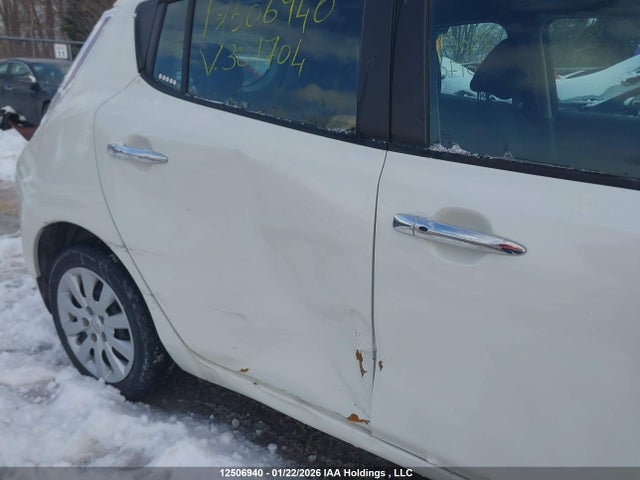 1N4AZ0CP3GC301704 Nissan Leaf
