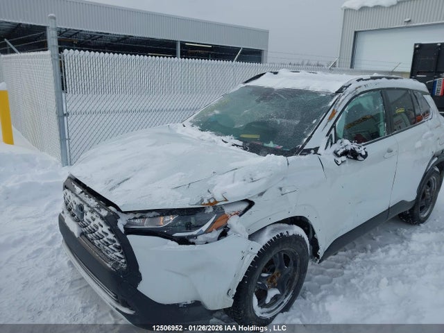 7MUBAABG8NV002823 Toyota Corolla Cross Le