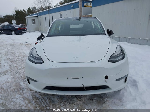 Продажа на аукционе авто 2021 Tesla Model Y, vin: 5YJYGDEE2MF064834, номер лота: 12506981
