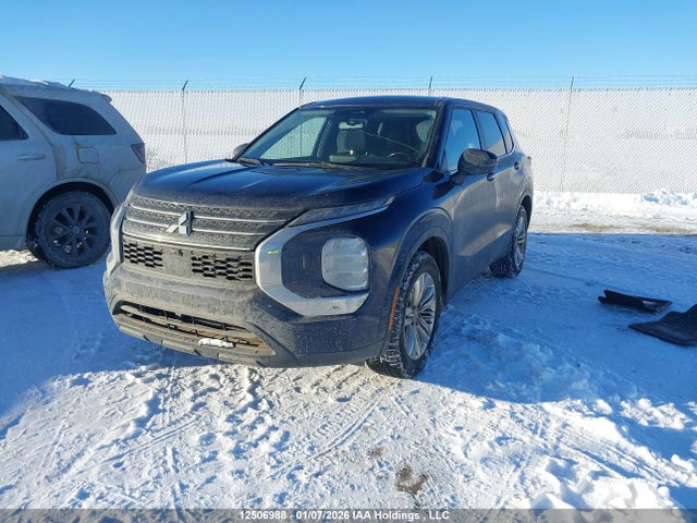JA4J4UA89RZ612740 Mitsubishi Outlander Es