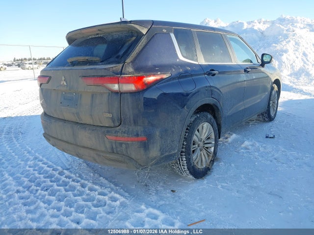 JA4J4UA89RZ612740 Mitsubishi Outlander Es