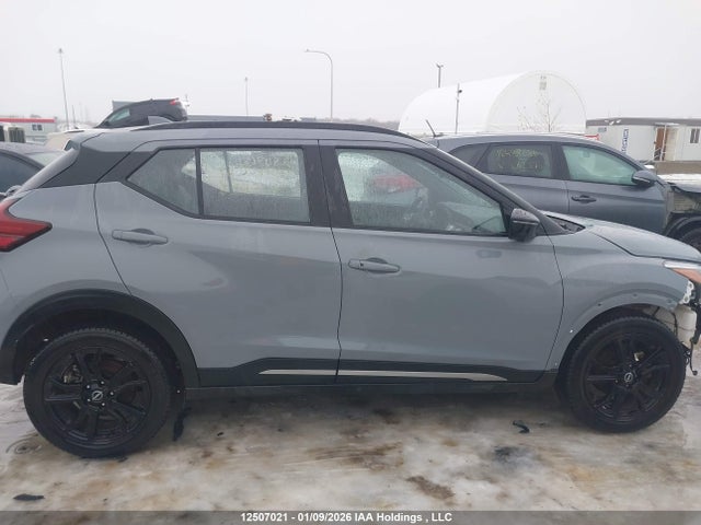 3N1CP5DV6RL543612 Nissan KICKS SR