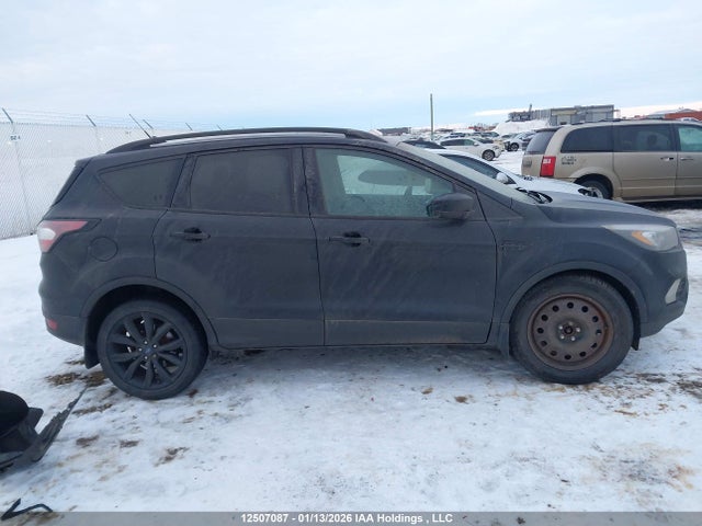 Ford ESCAPE SE 2018 1FMCU0GD8JUB64693 Image 13