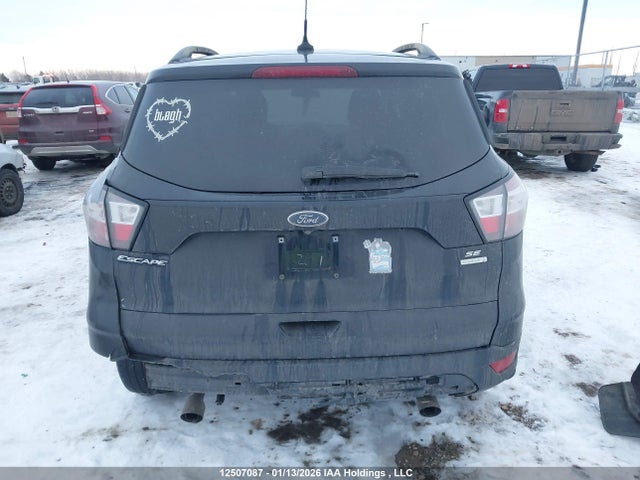 Ford ESCAPE SE 2018 1FMCU0GD8JUB64693 Image 16