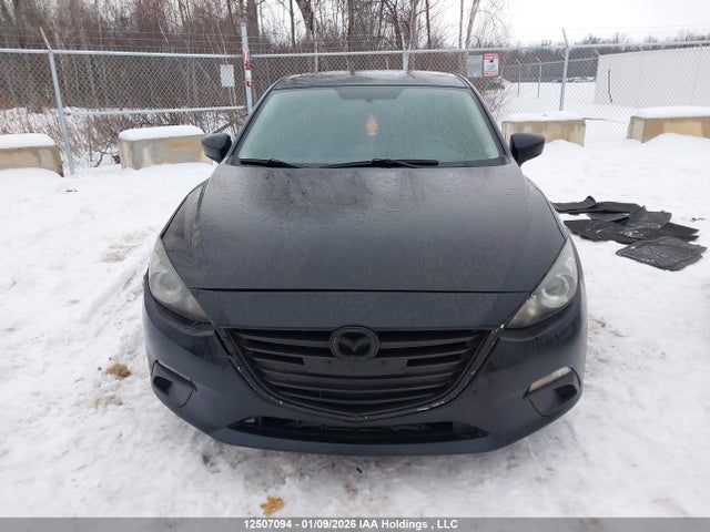 3MZBM1V79EM111527 Mazda Mazda3 Gs-sky