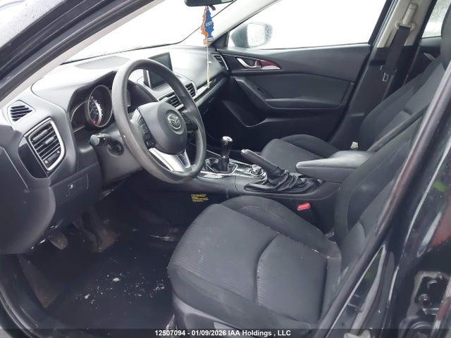 3MZBM1V79EM111527 Mazda Mazda3 Gs-sky