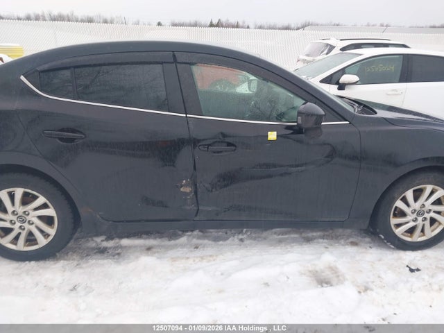 3MZBM1V79EM111527 Mazda Mazda3 Gs-sky