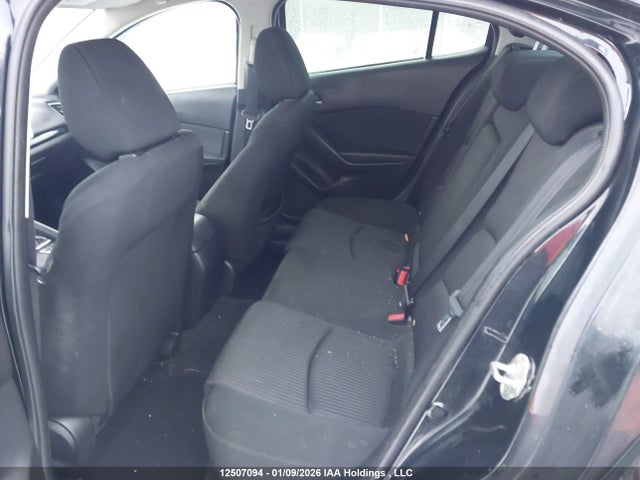3MZBM1V79EM111527 Mazda Mazda3 Gs-sky