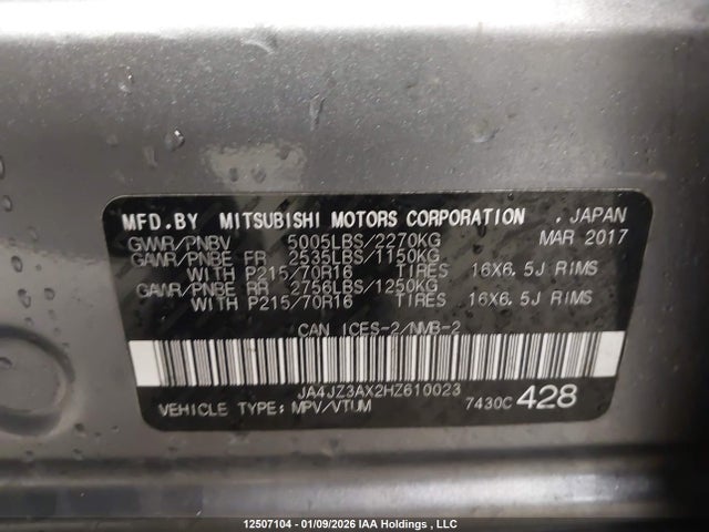 JA4JZ3AX2HZ610023 Mitsubishi Outlander Se