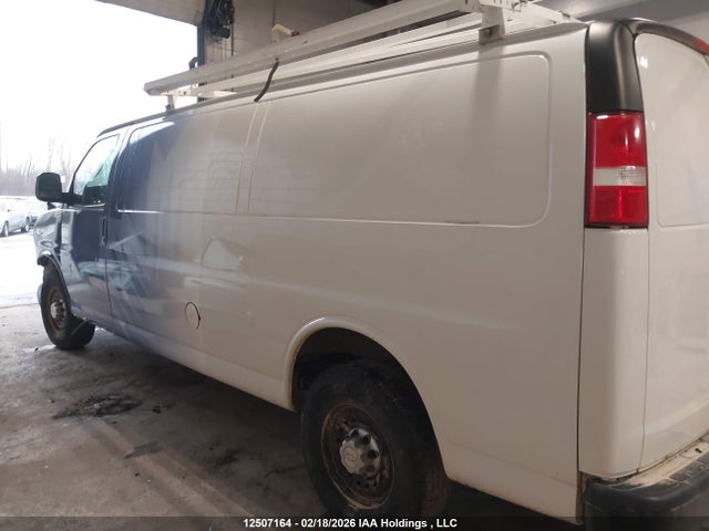1GCZGHFG8K1182663 Chevrolet Express 3500 Work Van