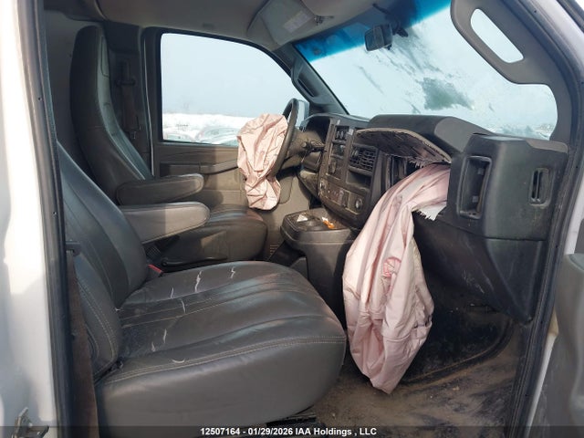 1GCZGHFG8K1182663 Chevrolet Express 3500 Work Van