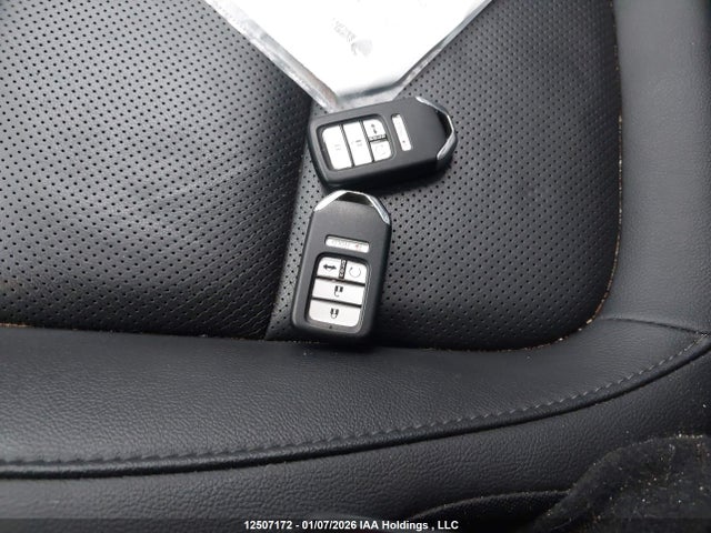 1HGCV2F96KA800882 Honda Accord Touring