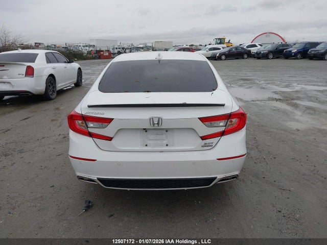 1HGCV2F96KA800882 Honda Accord Touring
