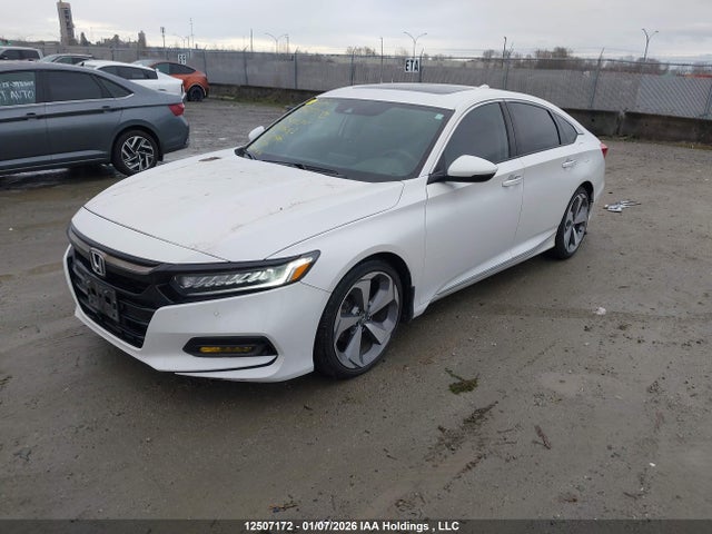 1HGCV2F96KA800882 Honda Accord Touring