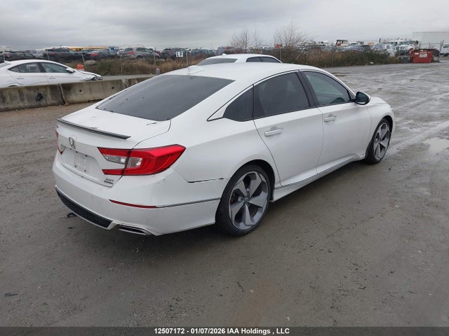 1HGCV2F96KA800882 Honda Accord Touring