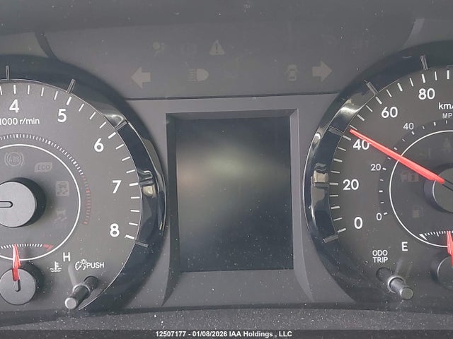 5TDZK3DC8FS665807 Toyota Sienna